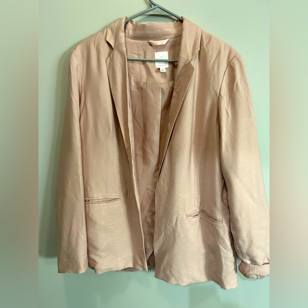 Causal dusty pink blazer. Size L